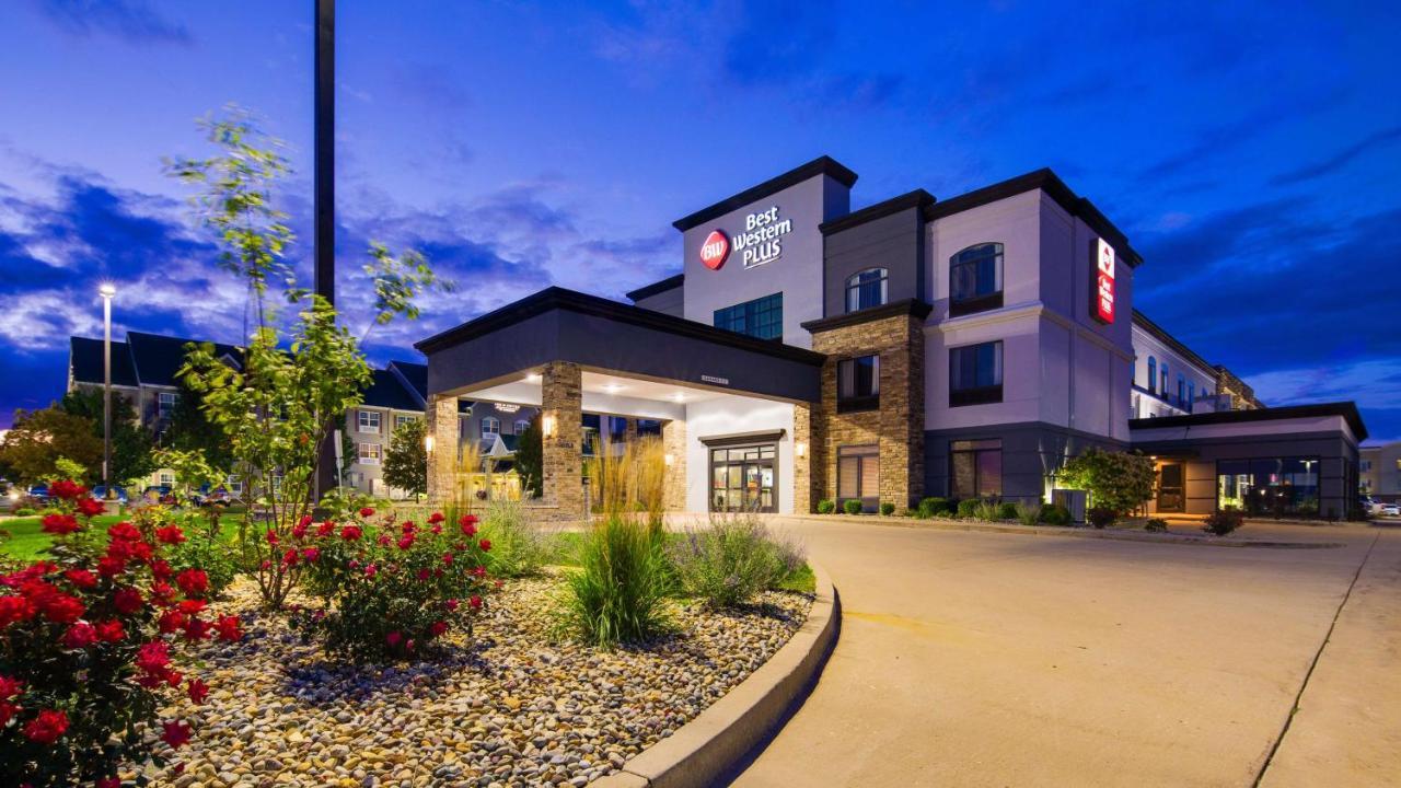 Best Western Plus Champaign/Urbana Inn Exterior photo