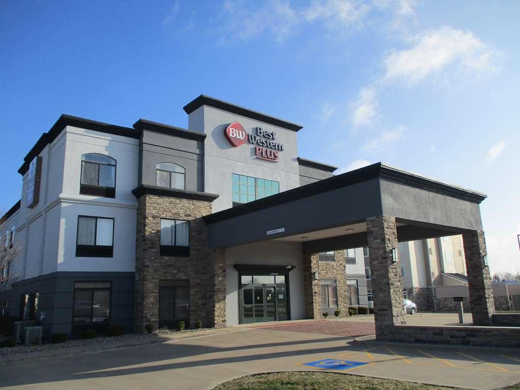 Best Western Plus Champaign/Urbana Inn Exterior photo