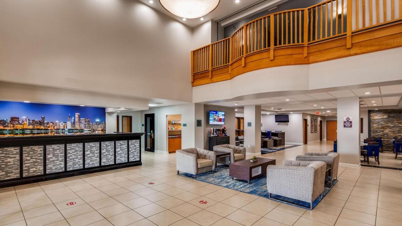 Best Western Plus Champaign/Urbana Inn Exterior photo